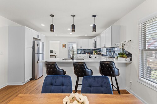 Your HOME when you're in Benton!