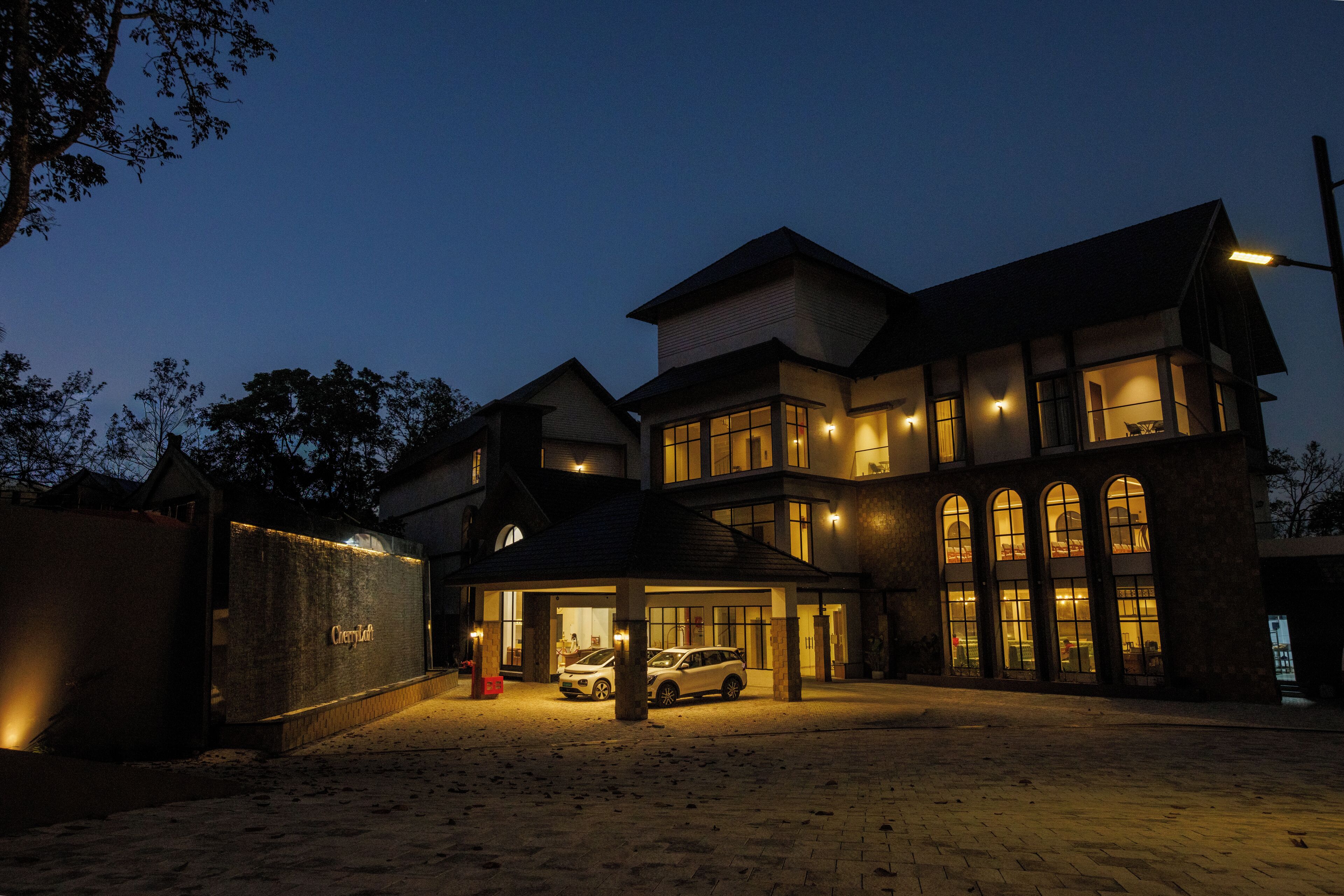 Fasade – kveld/natt