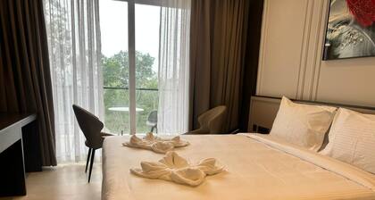 CherryLoft Luxury Resort