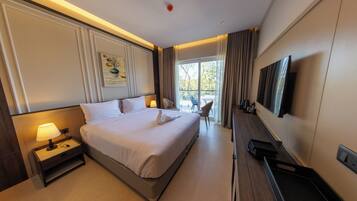 Studio | Free WiFi, bed sheets