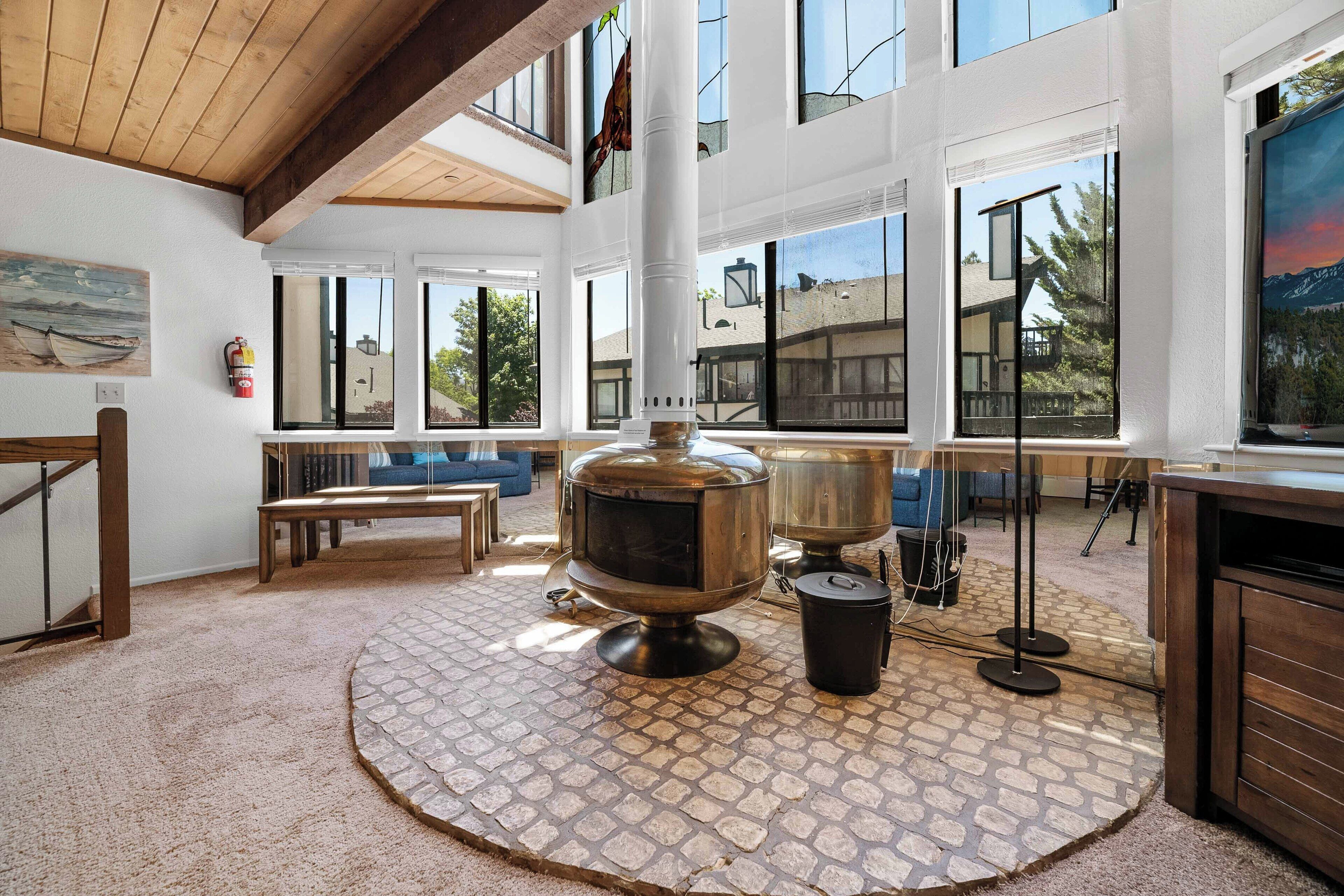 المنشأة من الداخل