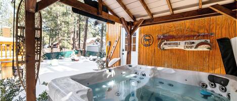 Bain à remous extérieur