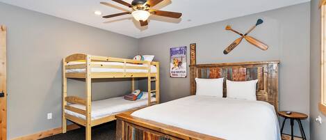 3 عدّة غرف نوم وواي فاي مجانًا وملاءات أسرّة