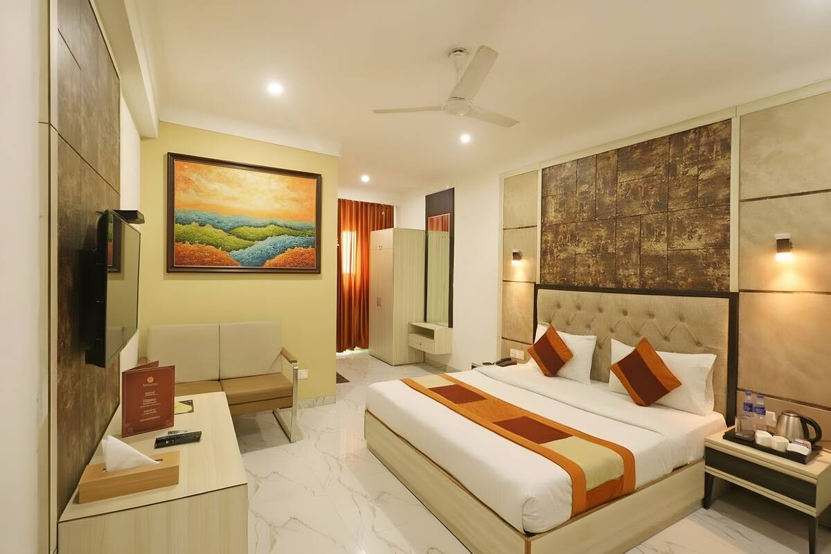 이그제큐티브룸, 침실 1개, 시내 전망 | 이집트산 면 시트, 고급 침구, 메모리폼 침대, 책상