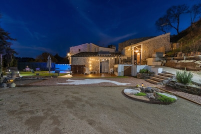 CantĂł El Sech: Rural House with Private Pool