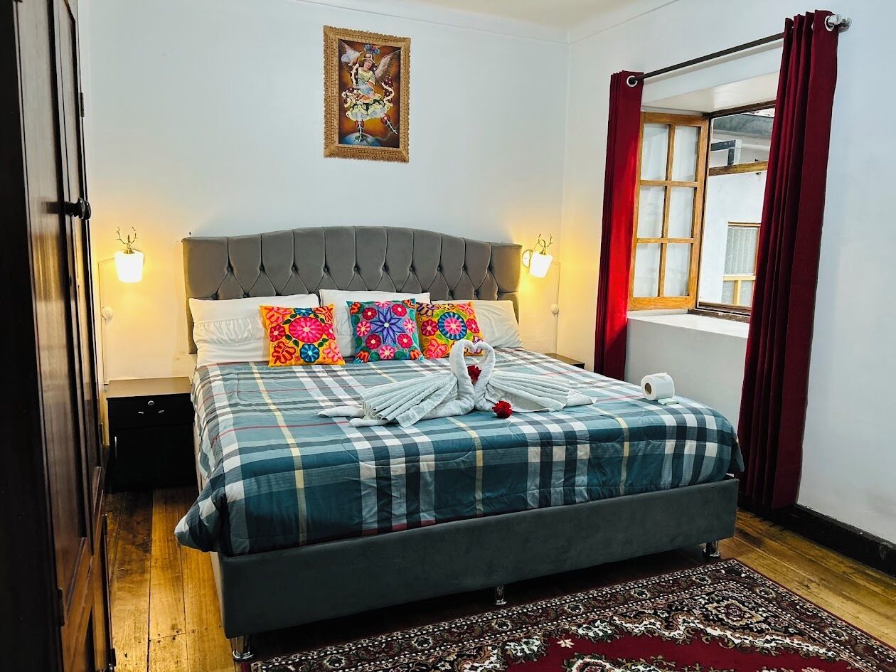 Desk, laptop workspace, free WiFi, bed sheets