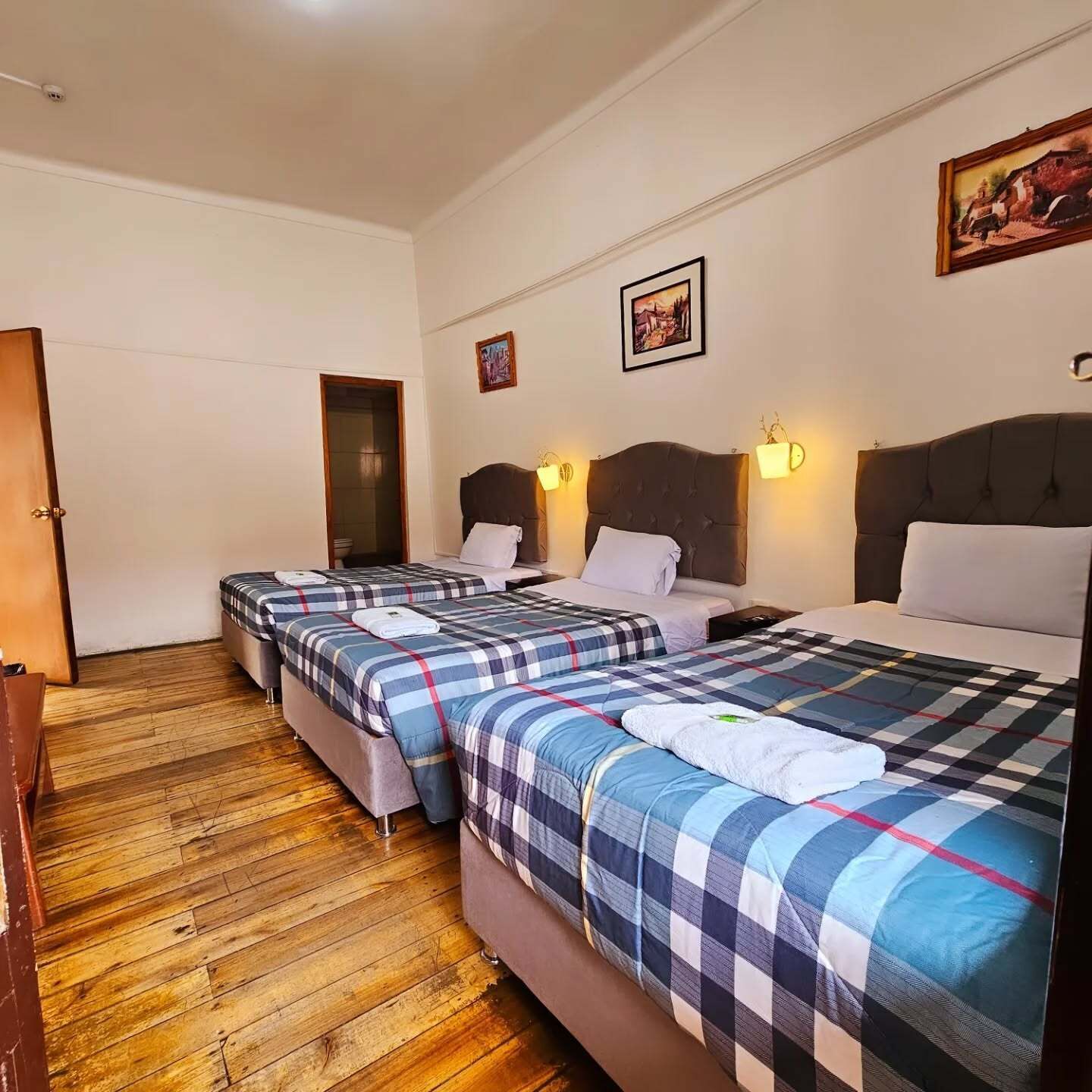 Standard Triple Room, Private Bathroom, City View