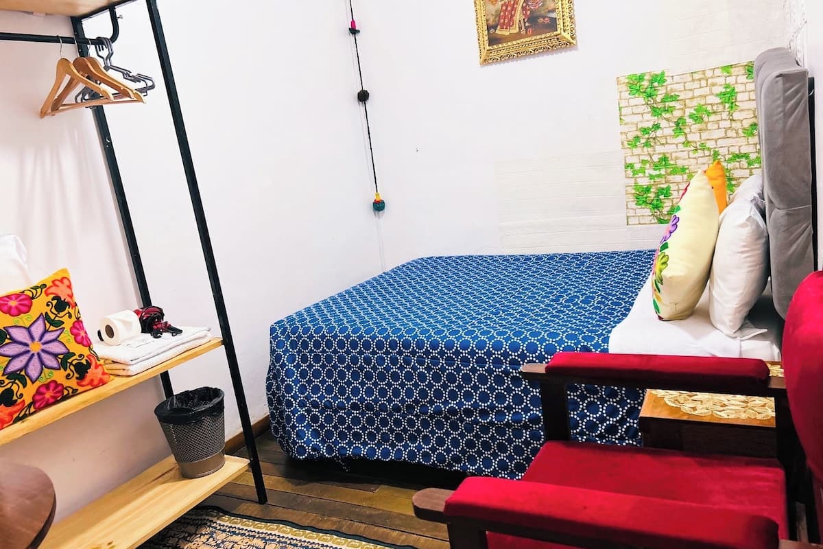 Classic Double Room, Garden View | Desk, laptop workspace, soundproofing, free WiFi