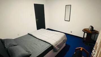 Comfort-Doppelzimmer, Bergblick | Schreibtisch, kostenloses WLAN