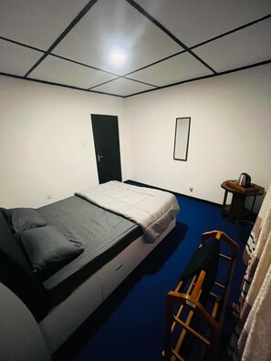 Comfort Double Room, Mountain View | Desk, free WiFi