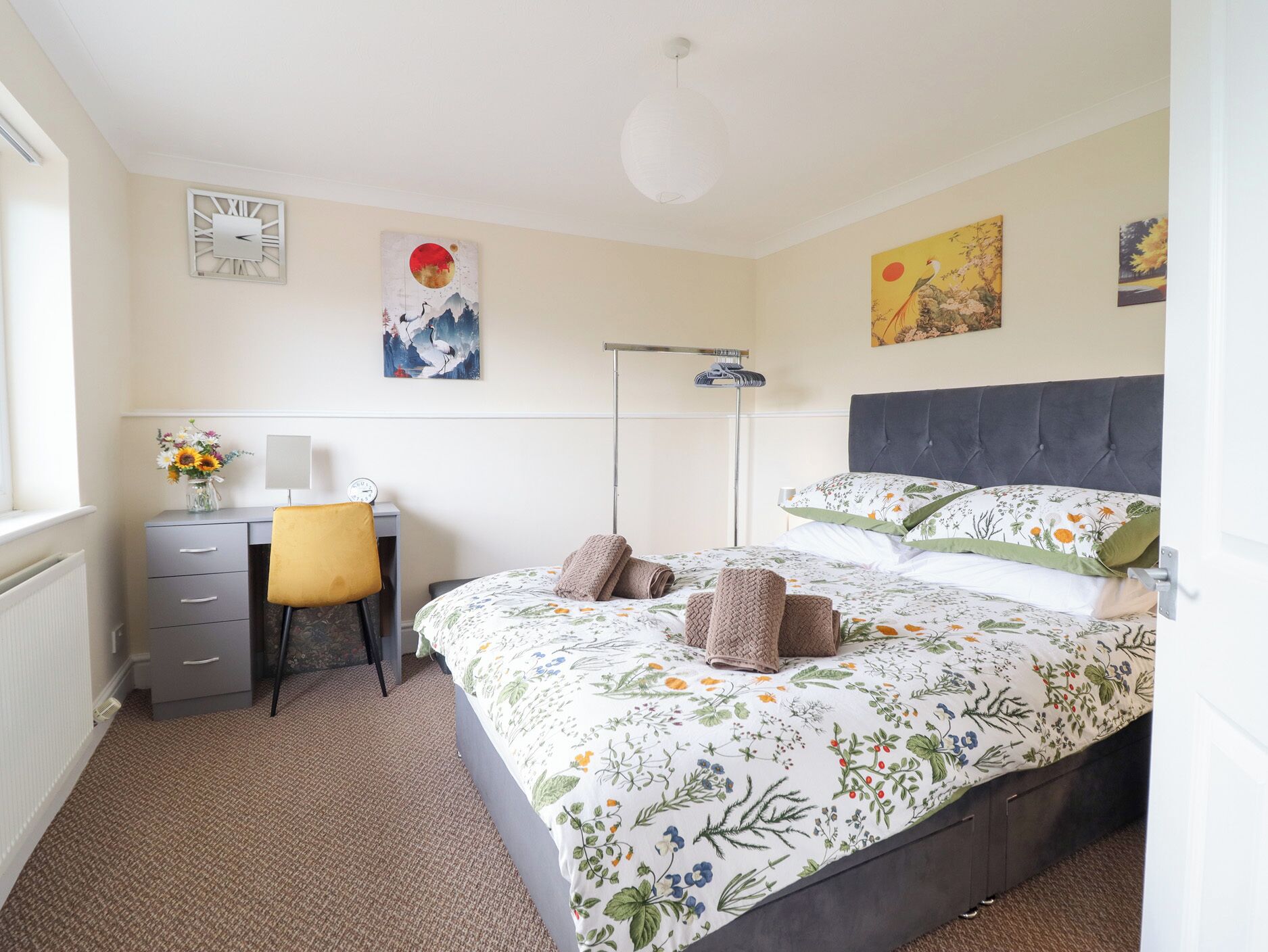 Cottage | 2 bedrooms, individually decorated, individually furnished, free WiFi