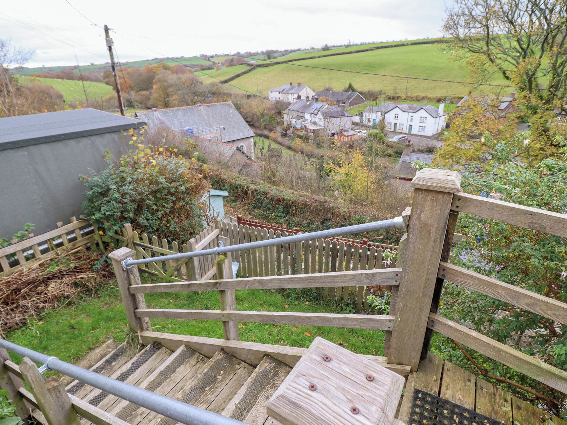 Cottage | Property grounds