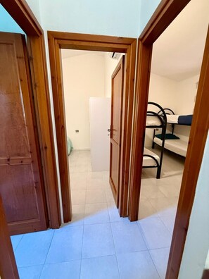 House | Iron/ironing board, cribs/infant beds