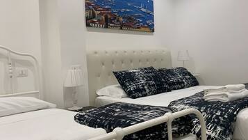 Bügeleisen/Bügelbrett, WLAN, Bettwäsche