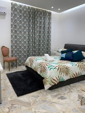 مكواة/لوح كي وواي فاي وملاءات أسرّة