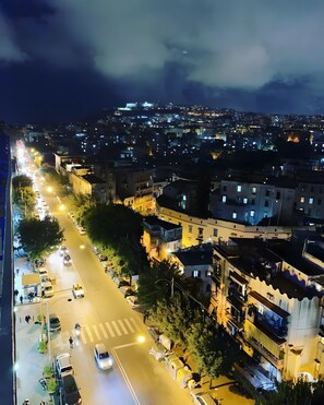 منظر من الجو على ارتفاع عالٍ