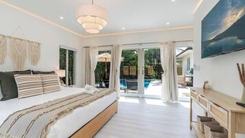 4 bedrooms, desk, iron/ironing board, free WiFi