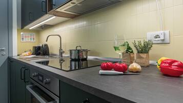 Apartment (1 Bedroom) | Interior