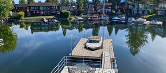 Charming Tahoe Keys Waterfront Retreat with Private Dock, Pool Table