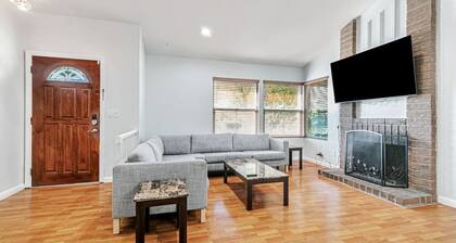 Fremont 4BD/2BA Gem w/ Big Yard