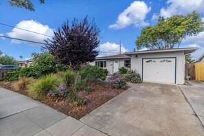 Exterior - Cozy, central Santa Clara escape (Santa Clara)