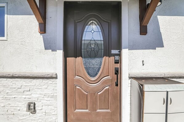 تفاصيل الفندق من الخارج