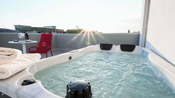 Comfort-Apartment, Whirlpool (Afrodite) | Terrasse/Patio