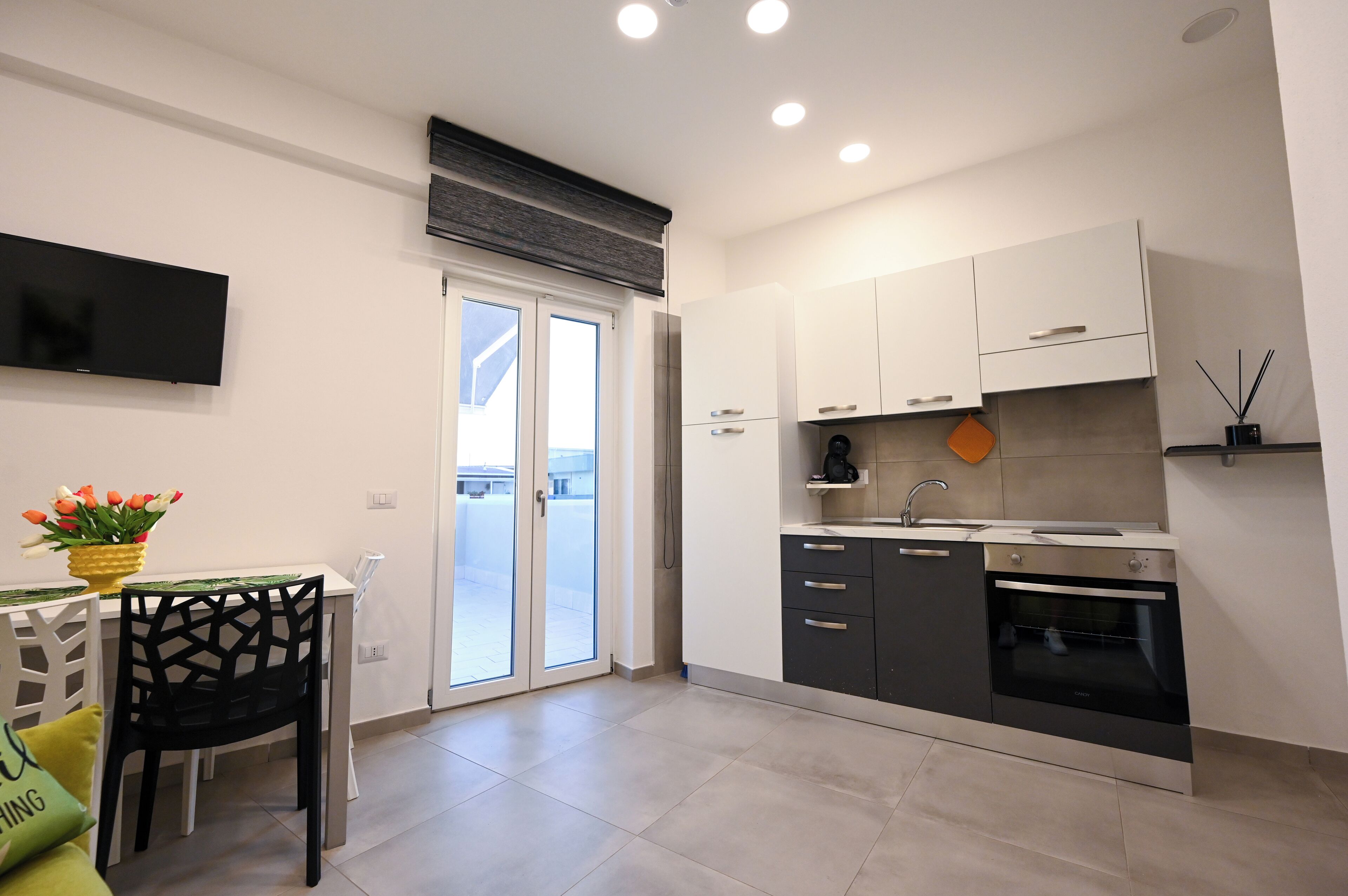 Comfort Apartment, Hot Tub (Afrodite) | Private kitchen | Full-sized fridge, oven, stovetop, high chair