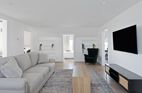 Nyc skyline view/ 17m- Manhattan/ Prime location