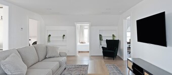 Nyc skyline view/ 17m- Manhattan/ Prime location