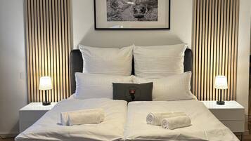 LÀgenhet Deluxe - 2 sovrum - icke-rökare - kök | Skrivbord, arbetsyta för laptop och mörklÀggningsgardiner