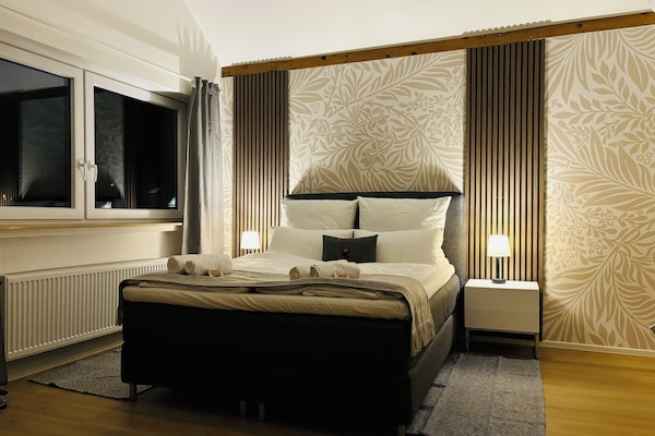 Deluxe Apartment, 2 Bedrooms, Pets Allowed, Hill View | Desk, laptop workspace, blackout drapes, iron/ironing board