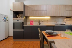 Basic Apartment, Balcony | Private kitchen | Espresso maker, electric kettle