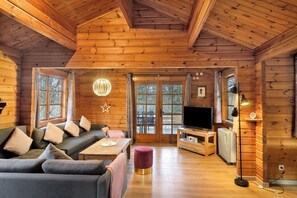 TV - Holiday Home 'Twistesee 110' (Bad Arolsen)