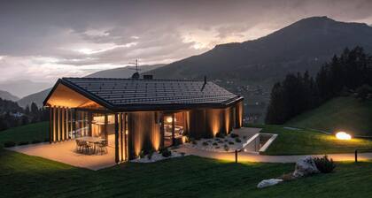 Chalet 'L Piz Dolomites' an der Skipiste