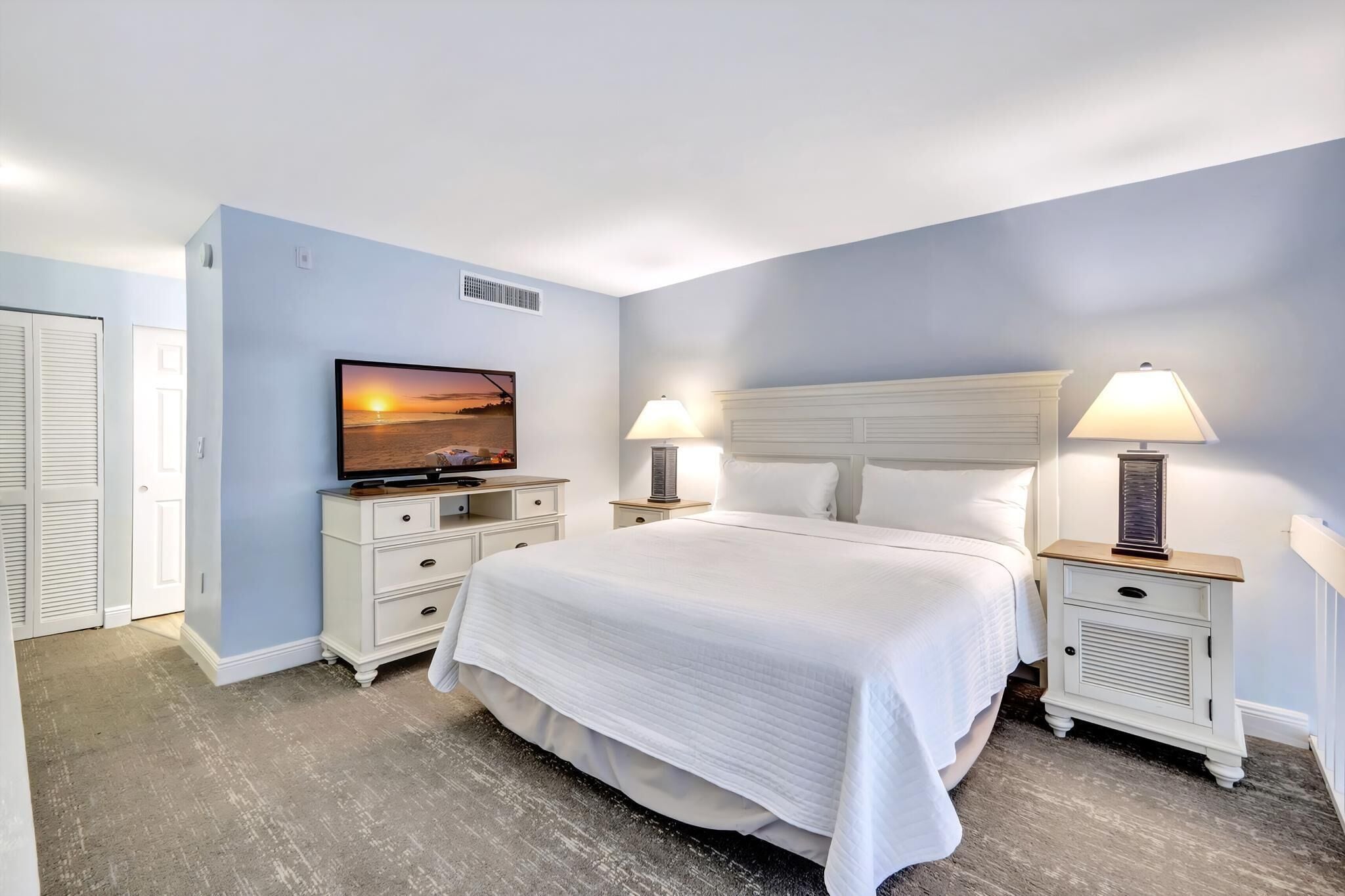 2 slaapkamers, een strijkplank/strijkijzer, gratis wifi