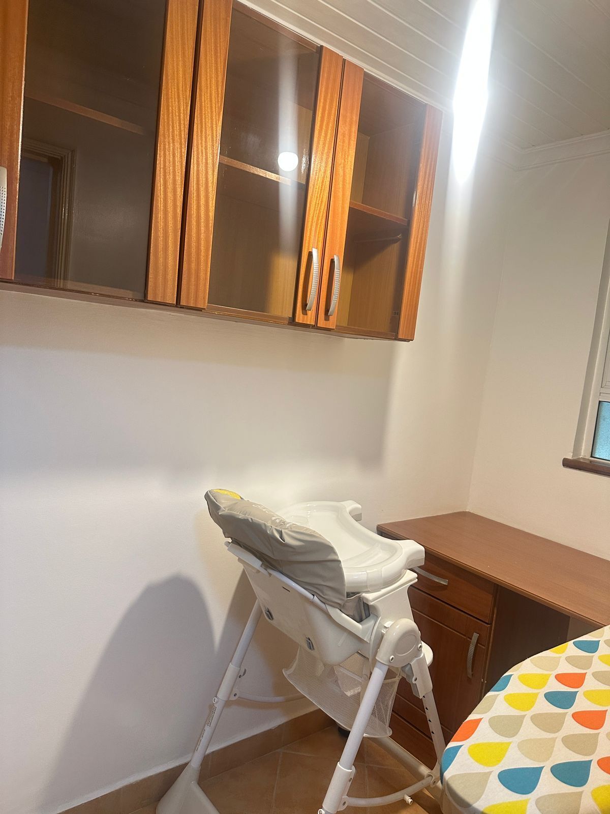 4 chambres, fer et planche à repasser, Wi-Fi, draps fournis