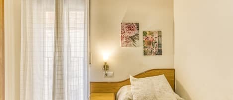 1 chambre, Wi-Fi, draps fournis
