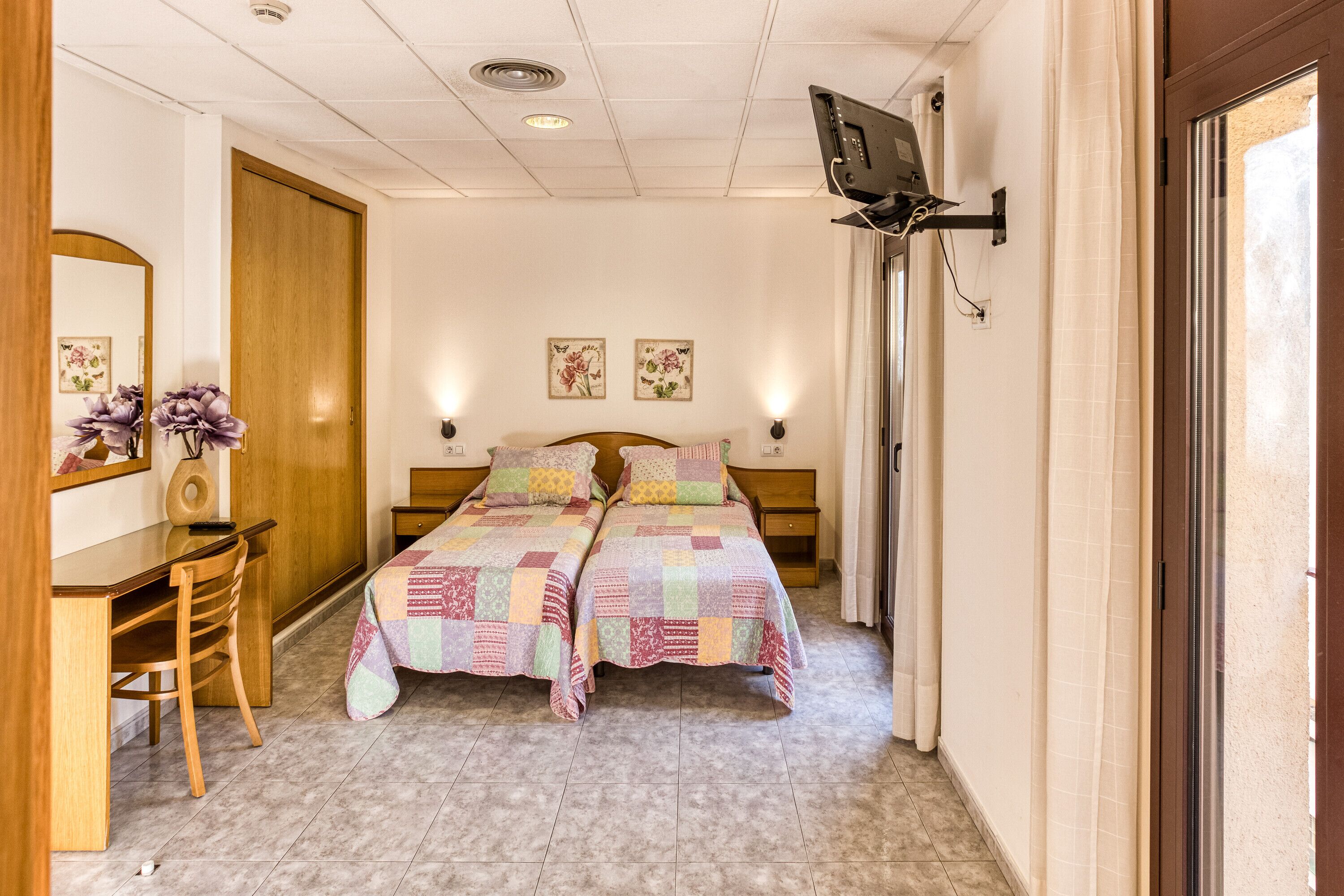 1 quarto, Wi-Fi, roupa de cama