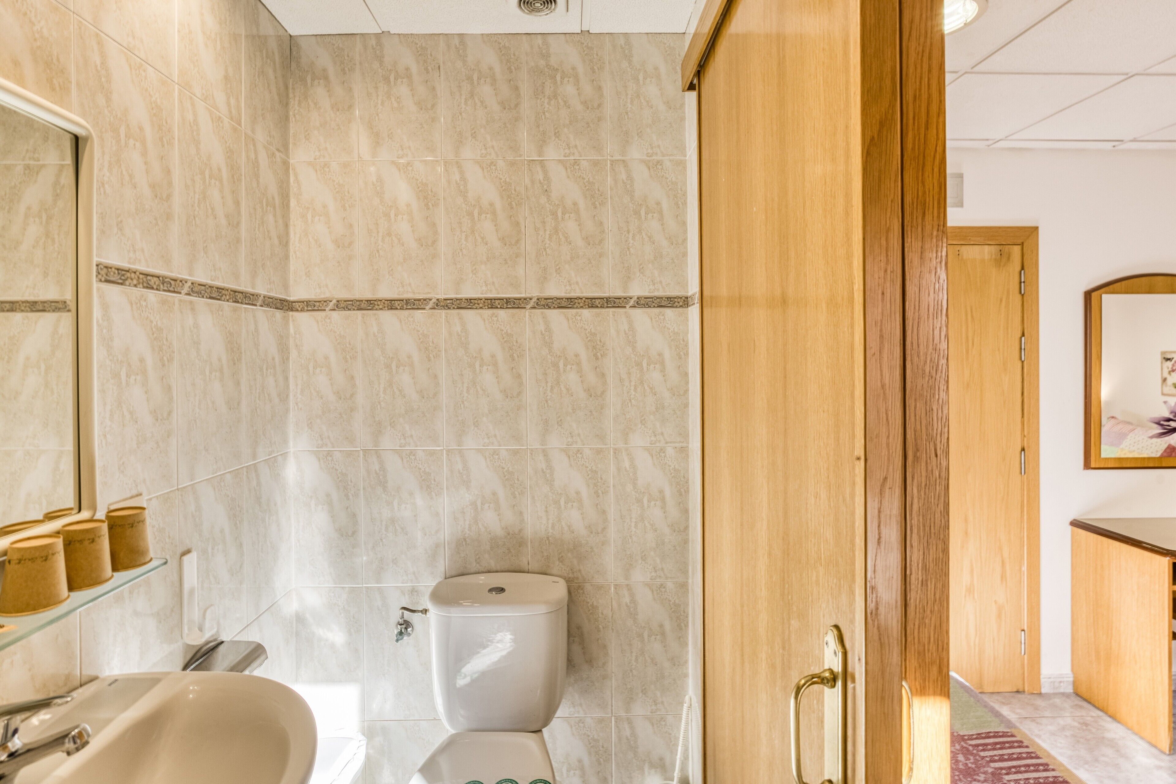 Een douche, handdoeken