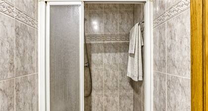 Single Room at Hostal la Barretina