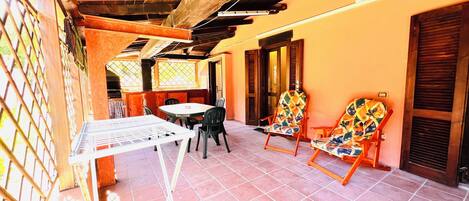 Apartment | Terrace/patio