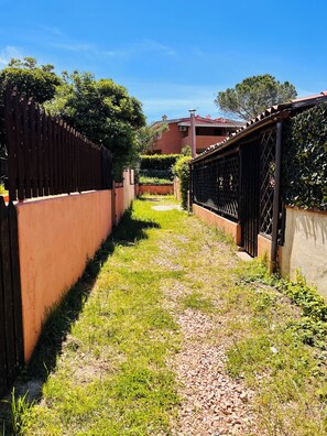 Exterior - Bilocale Lu Liciu H10 in Centro (San Teodoro)