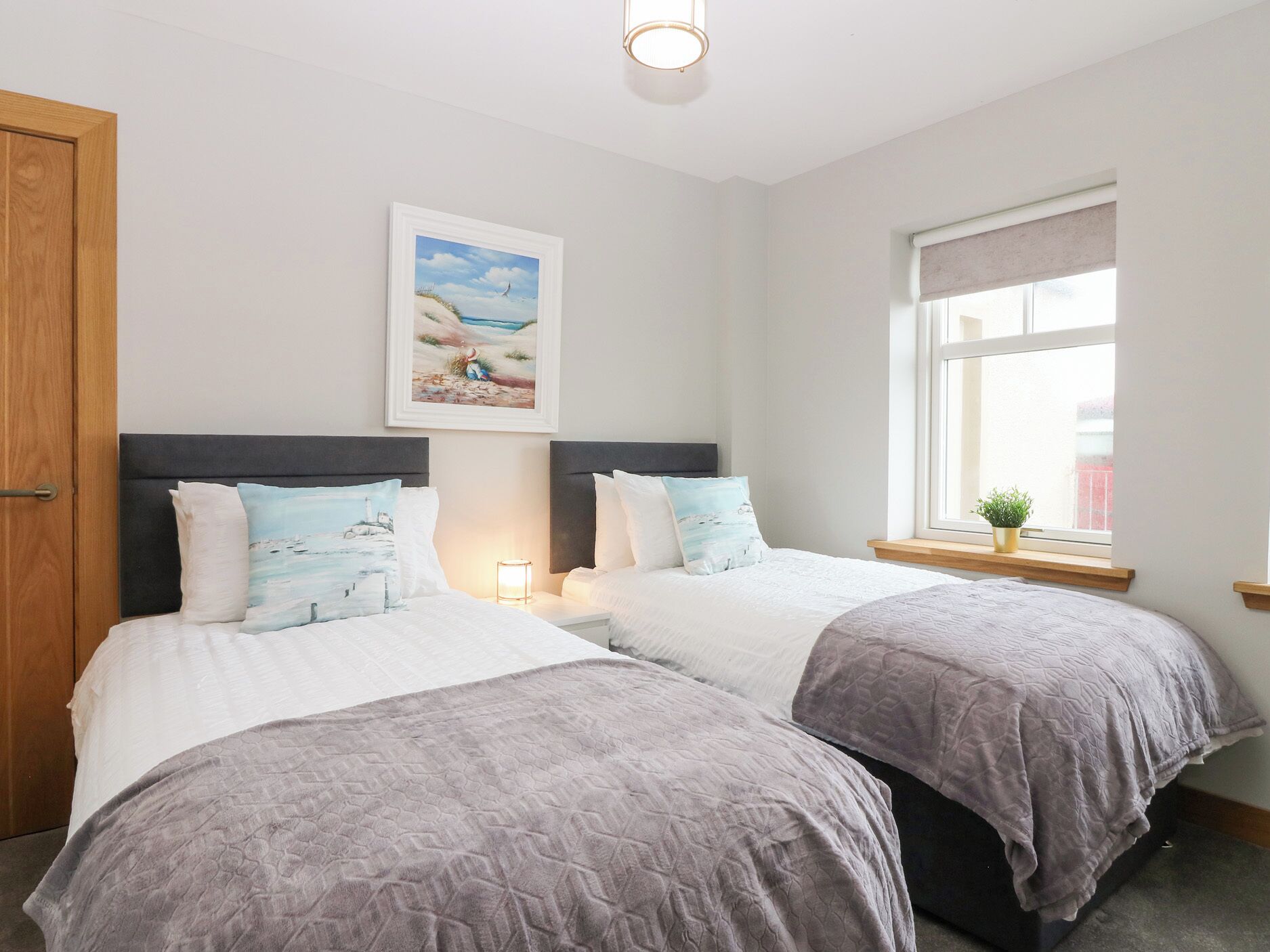 4 bedrooms, individually decorated, individually furnished, free WiFi