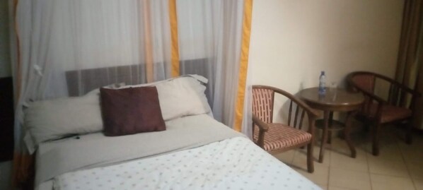 Deluxe Double Room, City View | Free WiFi, bed sheets