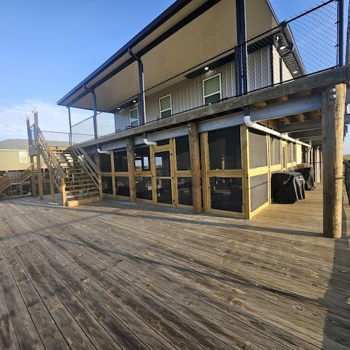 Yscloskey- Hopedale Lodge and Fishing Charters.  South Louisiana sportsman`s paradise premier lodging and fishing adventure