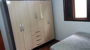 ベーシック ハウス コートヤードビュー | リビング エリア