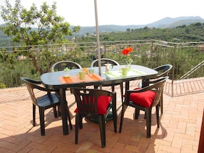 Villa, 4 Bedrooms, Smoking, Private Pool | Outdoor dining