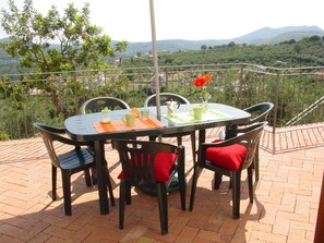 Villa, 4 Bedrooms, Smoking, Private Pool | Outdoor dining - Charming Villa With Private Pool and Breathtaking Views, up to 12 People (Itri)