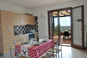 Villa, 4 Schlafzimmer, Raucher, eigener Pool | Innenbereich